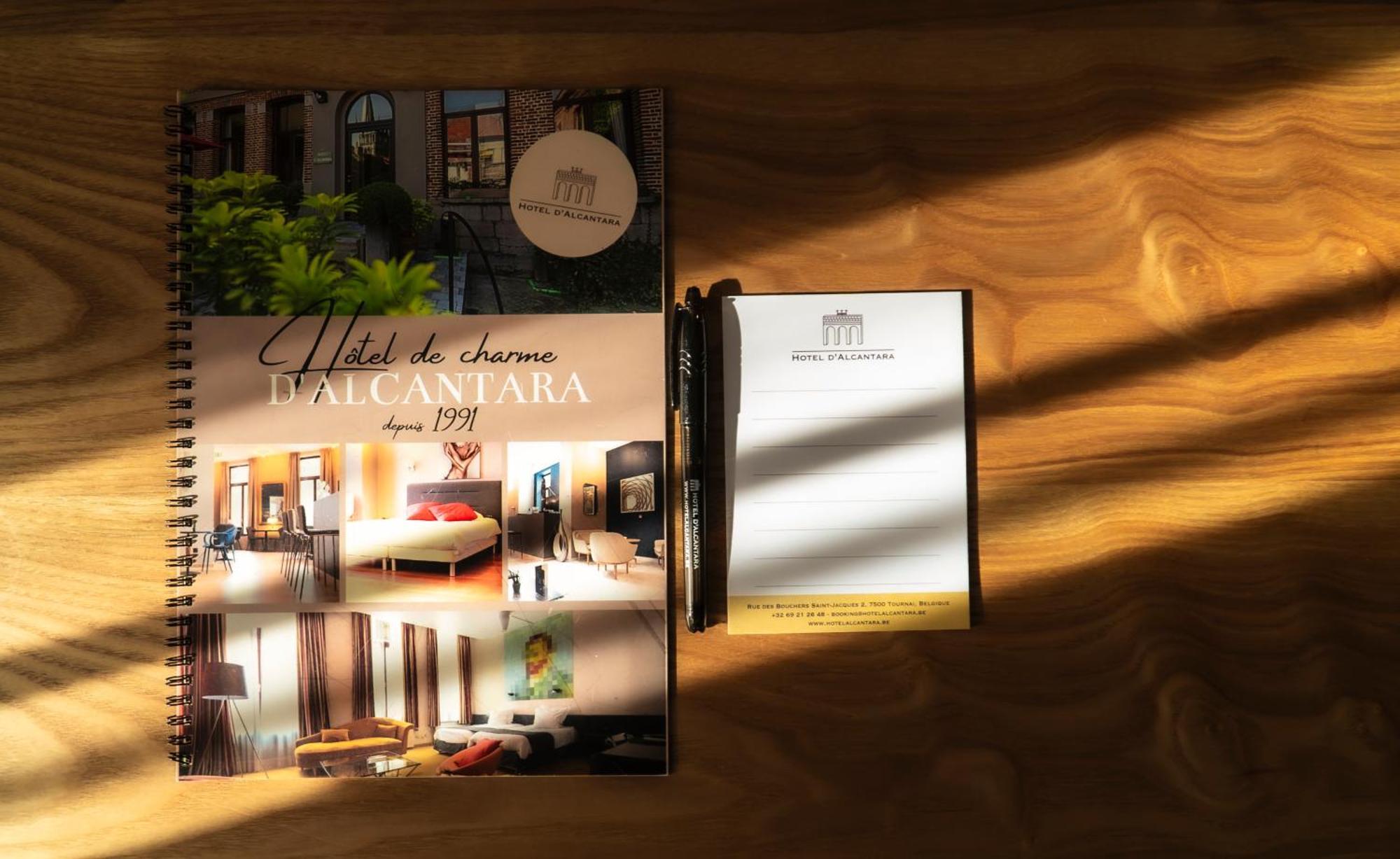 Hotel D'Alcantara トゥルネー エクステリア 写真