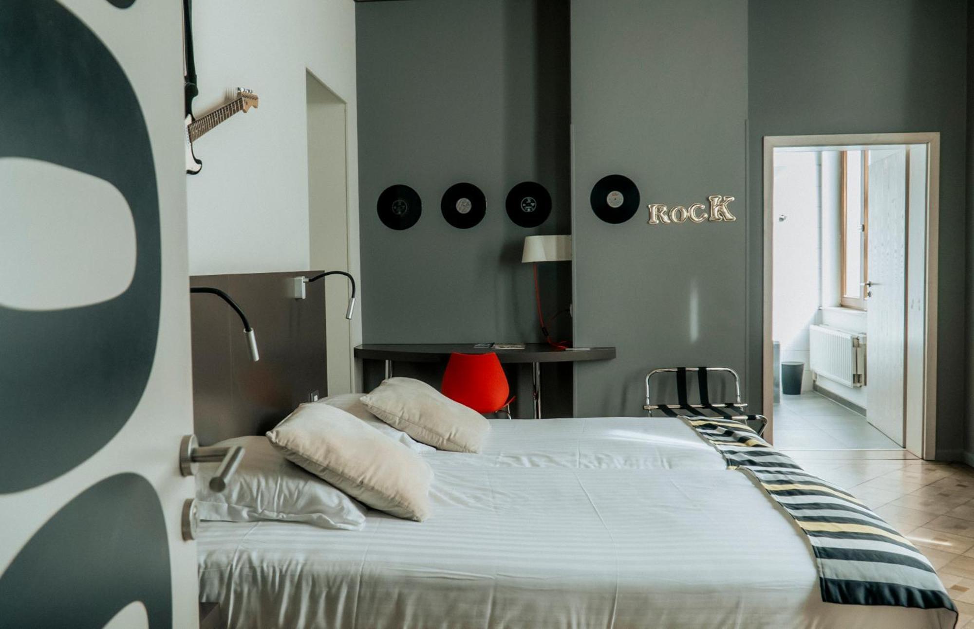 Hotel D'Alcantara トゥルネー エクステリア 写真
