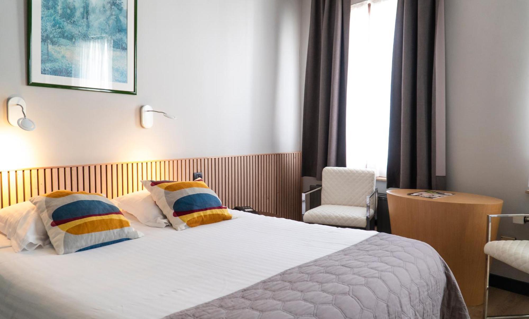 Hotel D'Alcantara トゥルネー エクステリア 写真