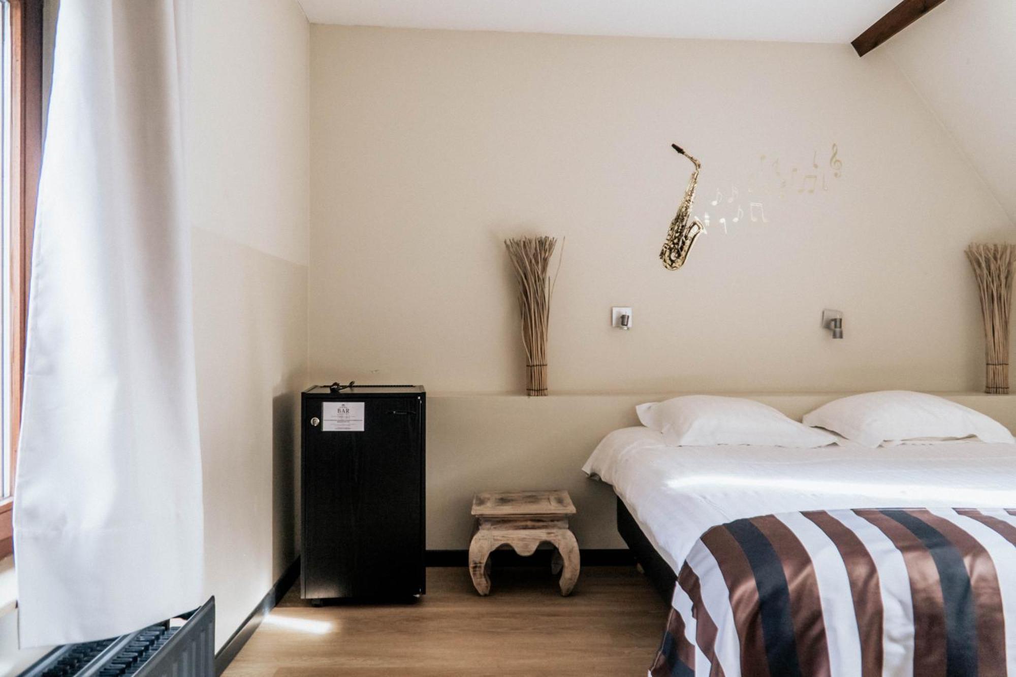 Hotel D'Alcantara トゥルネー エクステリア 写真
