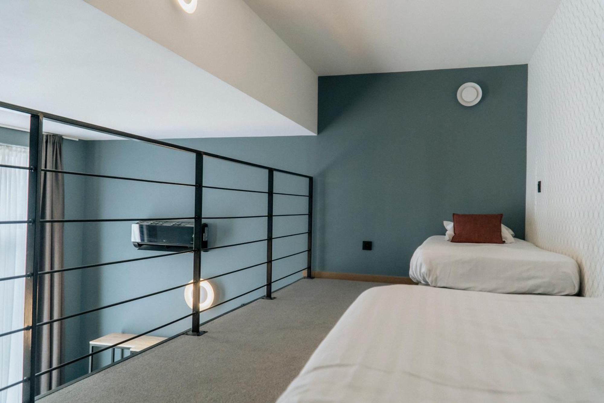 Hotel D'Alcantara トゥルネー エクステリア 写真