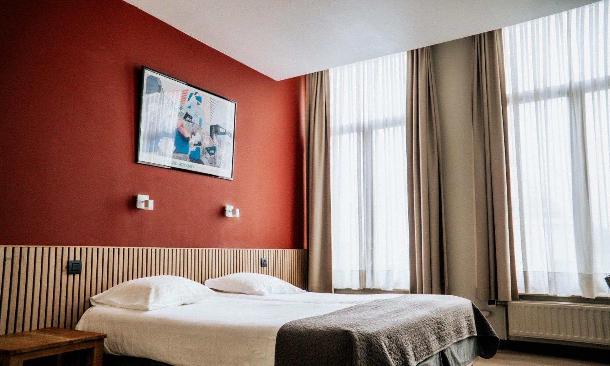 Hotel D'Alcantara トゥルネー エクステリア 写真